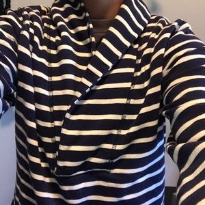 Hoodless Blue and white stripes sweatshirt